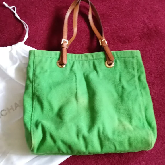Michael Kors Green Shoulder Bag - Picture 14 of 14